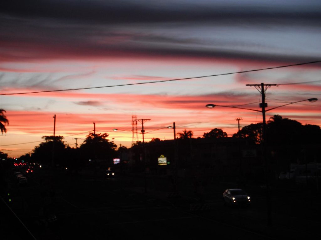 Lindo por-do-sol. Bundaberg e o sonho - viver em Bundaberg