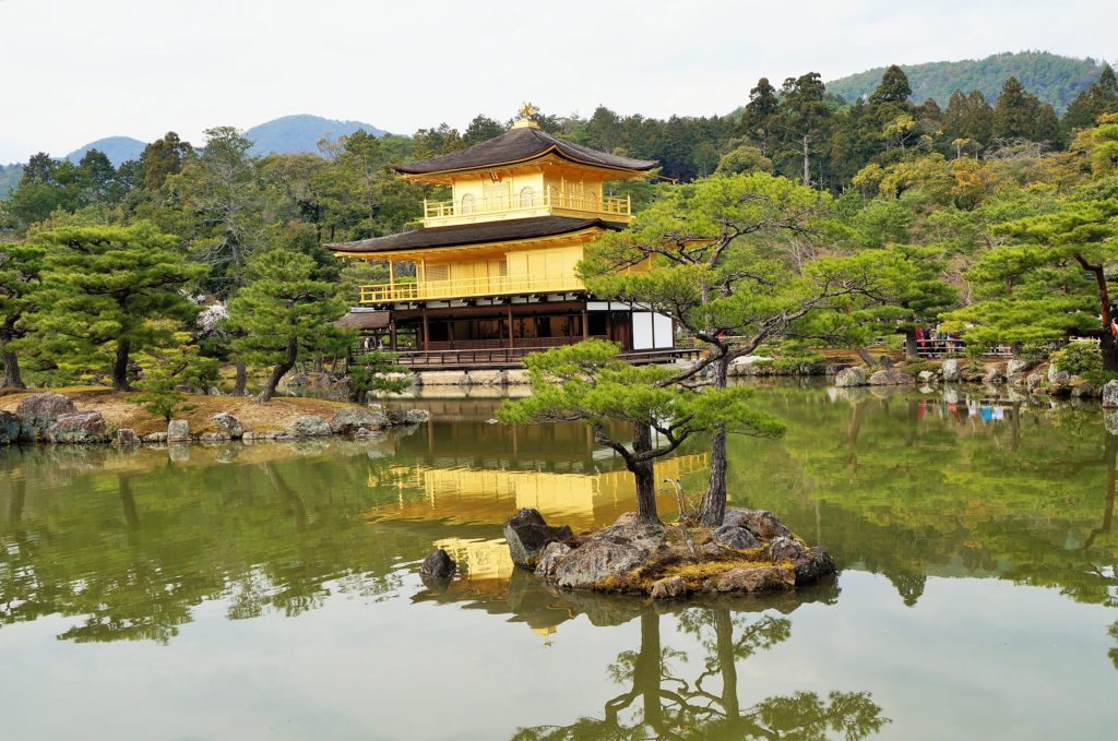 Kinkakuji Temple - Pavilhão Dourado