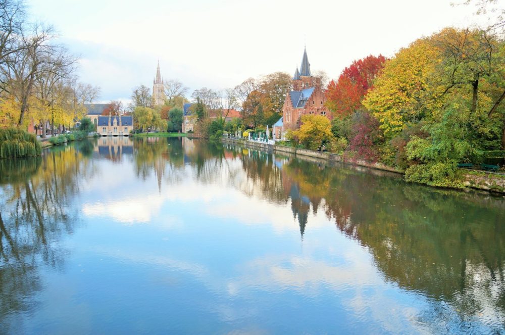 Roteiro de um dia em Bruges - Lago do Amor