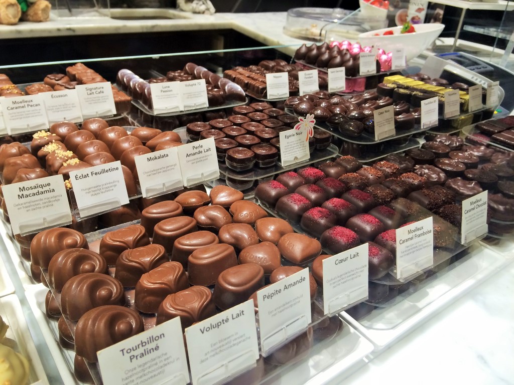 comidas imperdíveis para provar na Bélgica - chocolates