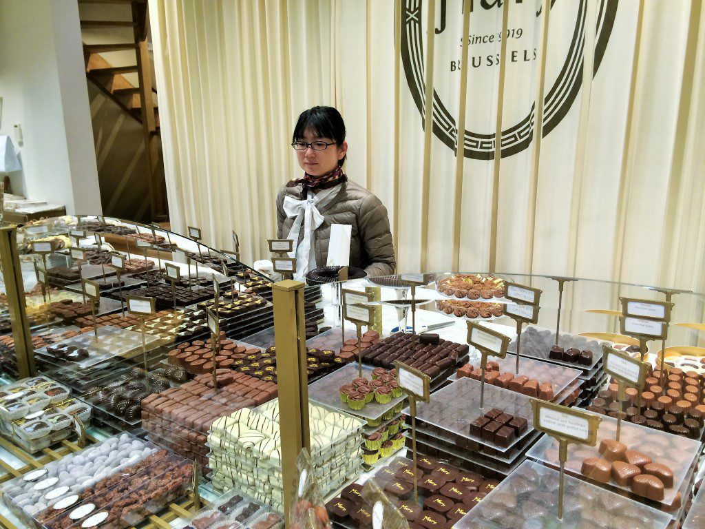 Roteiro de um dia em Bruxelas - loja de chocolate