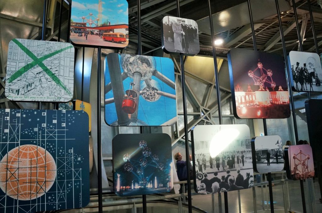 visitando o Atomium - exposição permanente