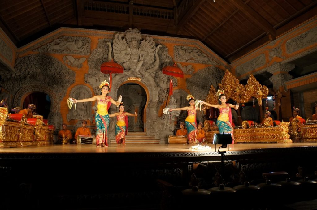 Coisas para fazer em Ubud - dança tradicional balinesa