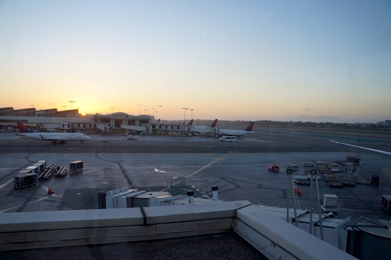 Delta Sky Club em Los Angeles - vista da sala VIP