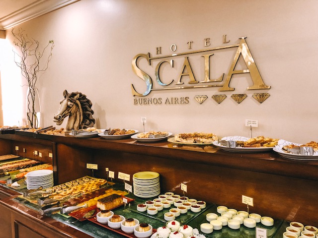 Café da manhã hotel Scala em Buenos Aires