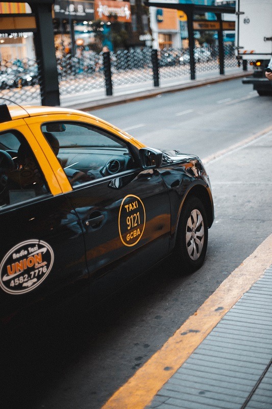 táxis em Buenos Aires (foto by Nicolas Lobos)