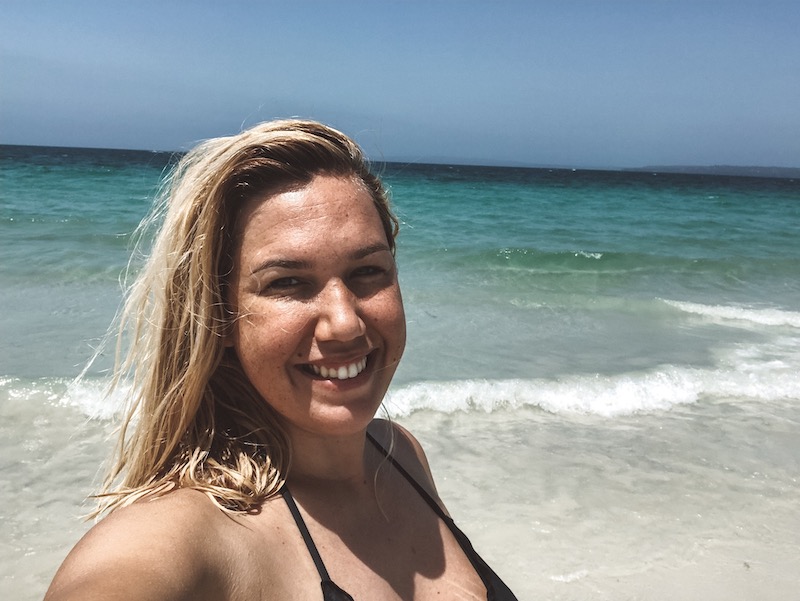 Giulia Sampogna curtindo Jervis Bay