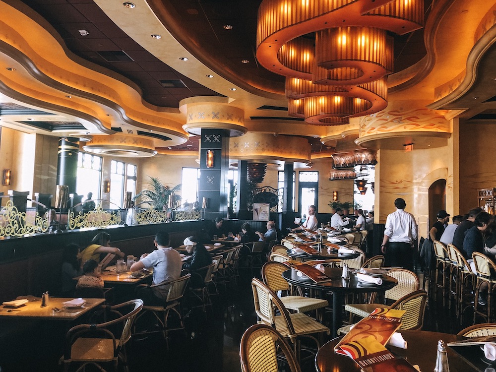 onde comer em Santa Monica - the cheesecake factory