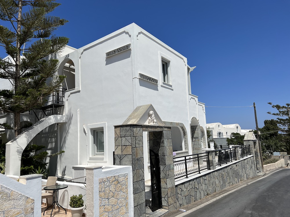 Hotel econômico em Santorini